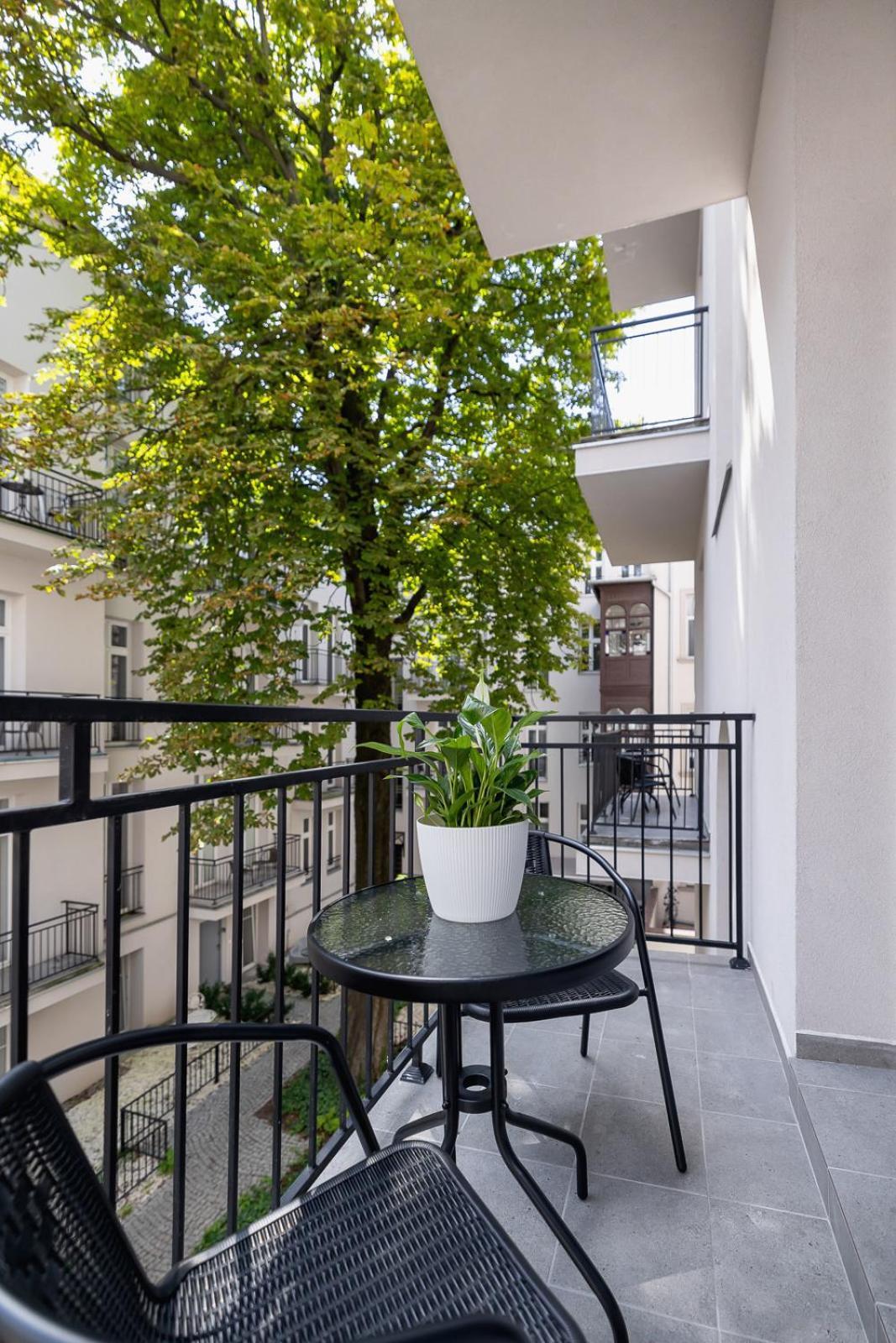 Kazimierz - Balcony - 41 Starowislna Street Apartament Kraków